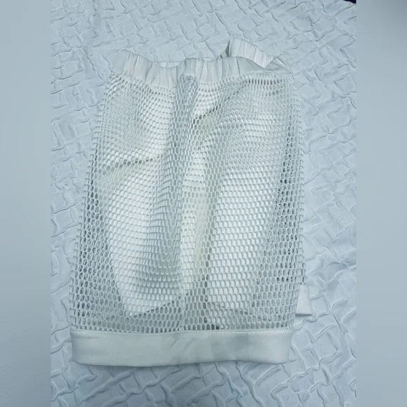 ♥️ FREE with any purchase 🙏🏽 NWOT ⭐️ Little girl lies mesh mini skirt size M - Picture 14 of 15